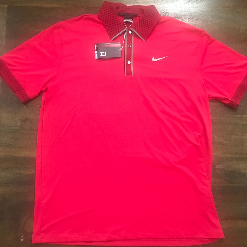 Large Tiger Woods golf polo. Vented Nike Golf
